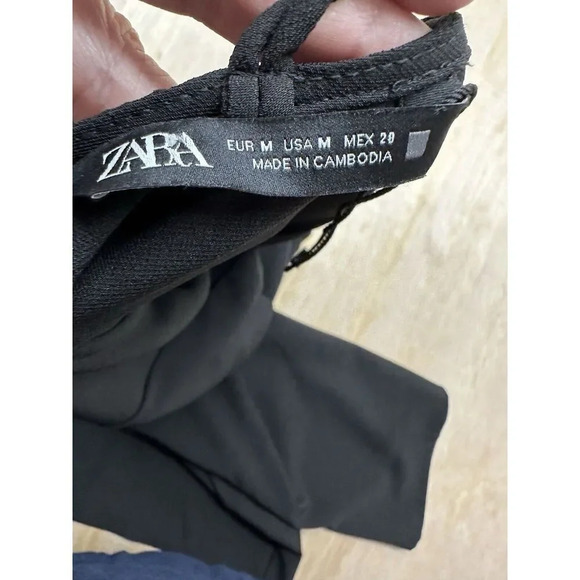 Women’s Zara Ruched Flare Sleeve Black Mini Dress Size M $49.90 - Picture 6 of 7